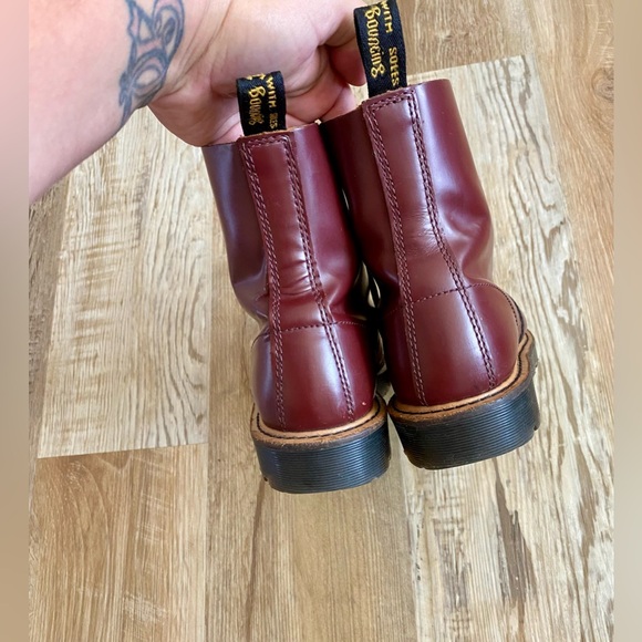 Limited Edition - Dr Marten Pascal Combat Boots Women’s Sz 8 AirWear Oxblood - Picture 3 of 13